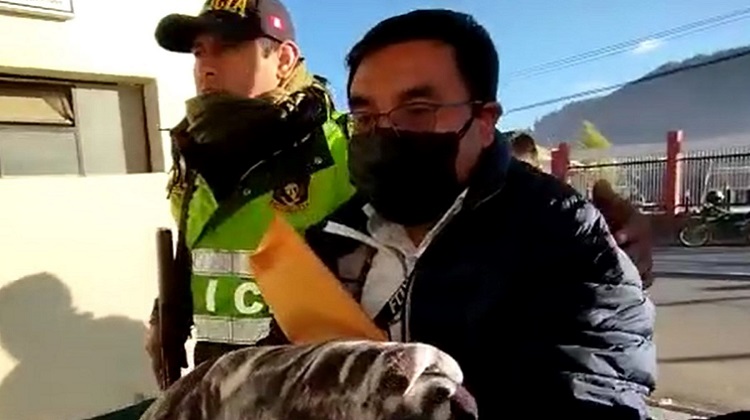 Policía detiene a alcalde de Sánchez Carrión acusado de liderar una organización criminal