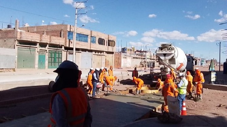 Sospechosa adquisición de concreto en obra pública, insumo se debió adquirir a través de Subasta Inversa Electrónica (SIE)