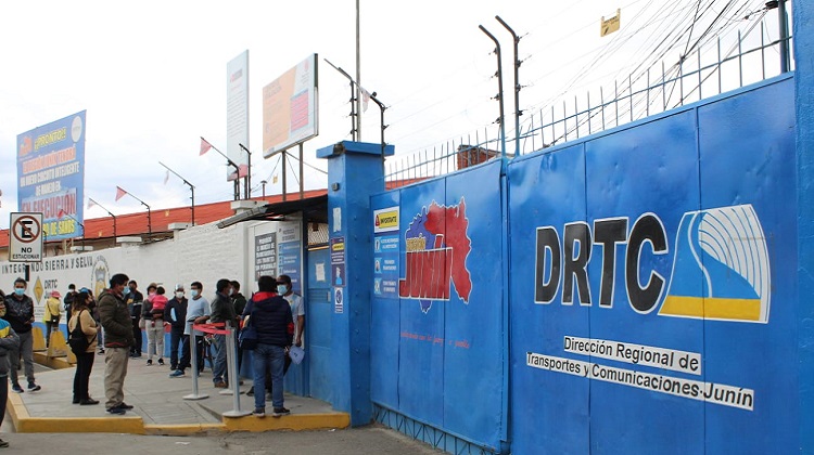 Contraloría: Adjudicaron obra vial de casi un millón de soles a postor que incumplió con documentación