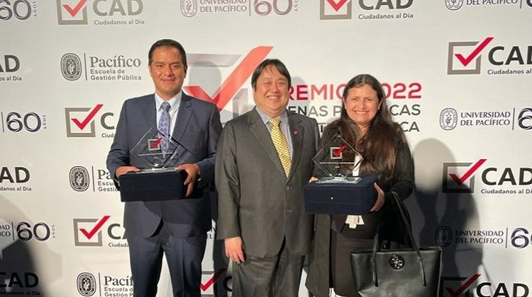 Perú Compras gana dos premios Buenas Prácticas en Gestión Pública 2022