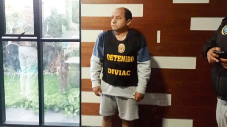 Exasesor Salatiel Marrufo realizó reuniones extraoficiales con congresistas y proveedores en un hotel, según Cuarto Poder