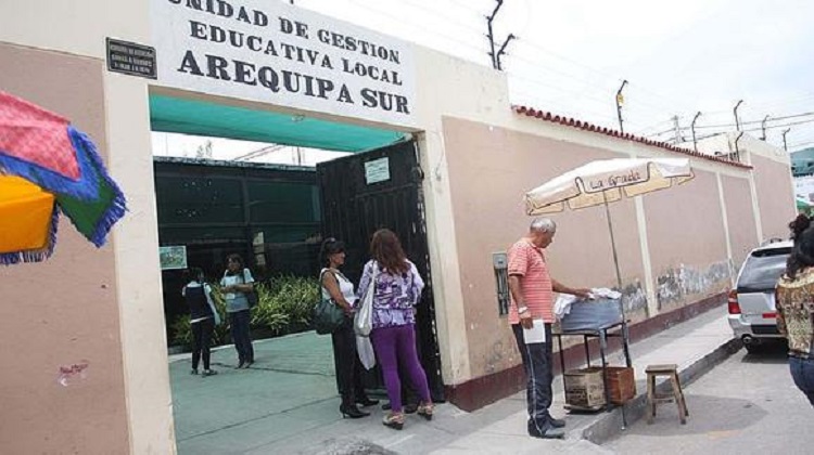 Arequipa: Trabajadores de la Ugel Sur se beneficiaron con medio millón de soles en vales de consumo