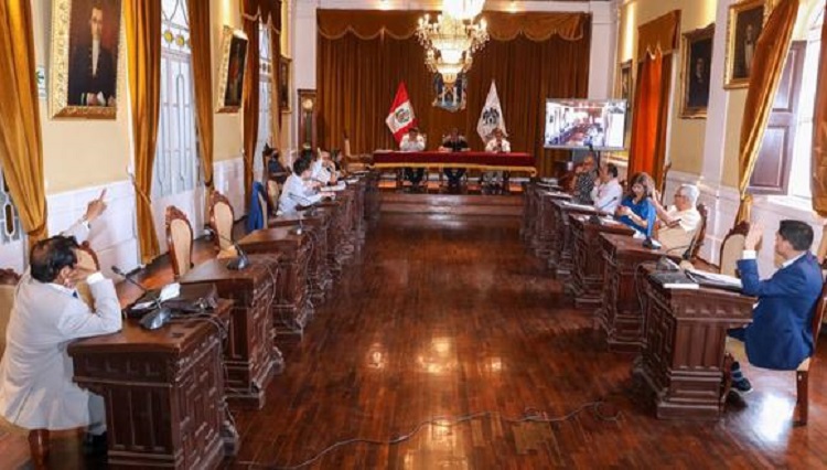 Contraloría deberá auditar gestión del alcalde de Trujillo, José Ruiz