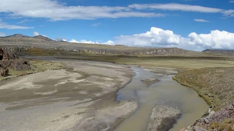Inicio de construcción de la presa Huacchani está lejos, reconoció titular del Peblt