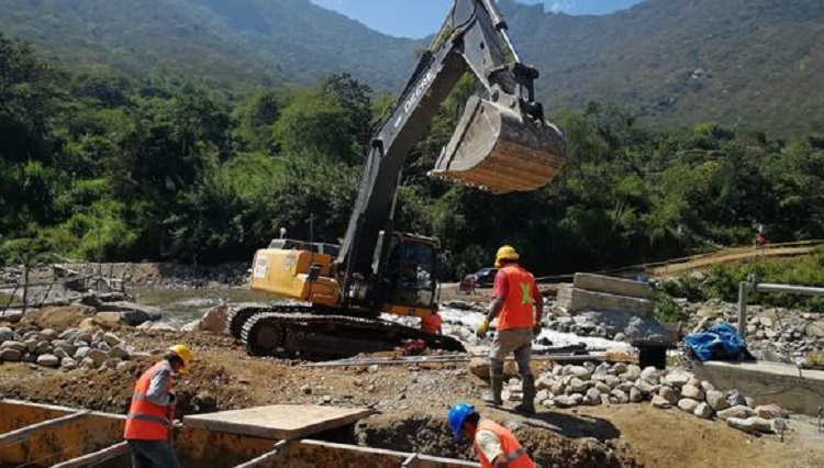 MEF transfiere más de S/ 227 millones para financiamiento de 89 obras de reconstrucción