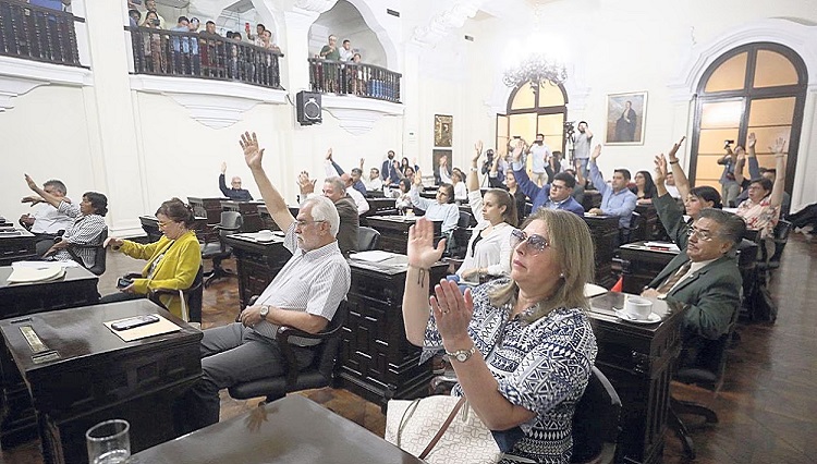 Concejo Metropolitano aprueba anular el contrato de los peajes de Rutas de Lima