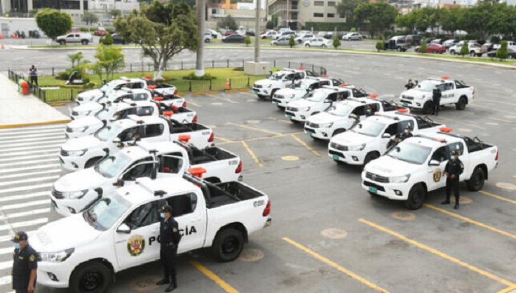 Demandarán a empresa que ganó millonario contrato con la Policía