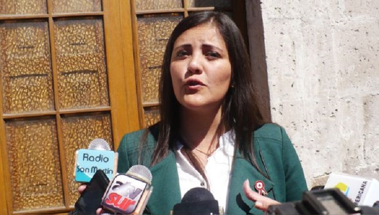 Caso Lava Jato: dictan orden de impedimento de salida del país y comparecencia con restricciones contra Yamila Osorio