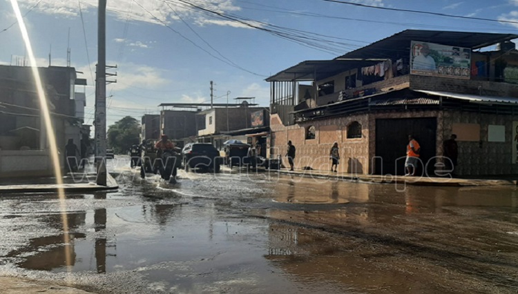 Veintiséis de Octubre: Vecinos de San José denuncian que Calle 5 se inunda “cada vez que llueve”