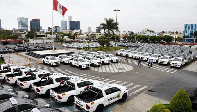 Contraloría detectó irregularidades en alquiler de vehículos para la PNP