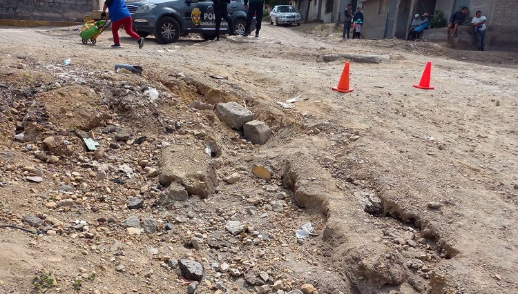 Miraflores: Vías peligrosas en El Porvenir