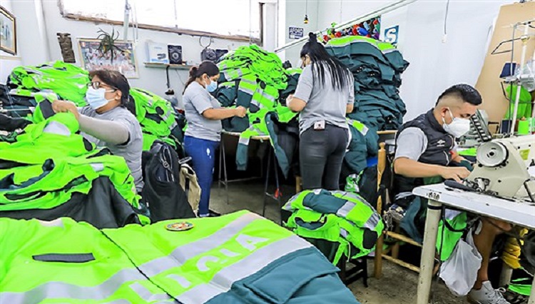 Más apoyo para manufactureras