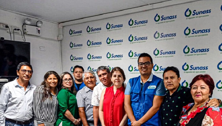 Virú: Alcalde Mendoza y JASS buscan soluciones para obra de saneamiento