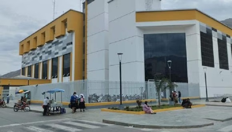 Denuncian compra inflada de medicina en el hospital Hermilio Valdizán de Huánuco