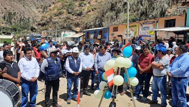Piden al Gobierno Regional intervenir en carretera a Lauricocha