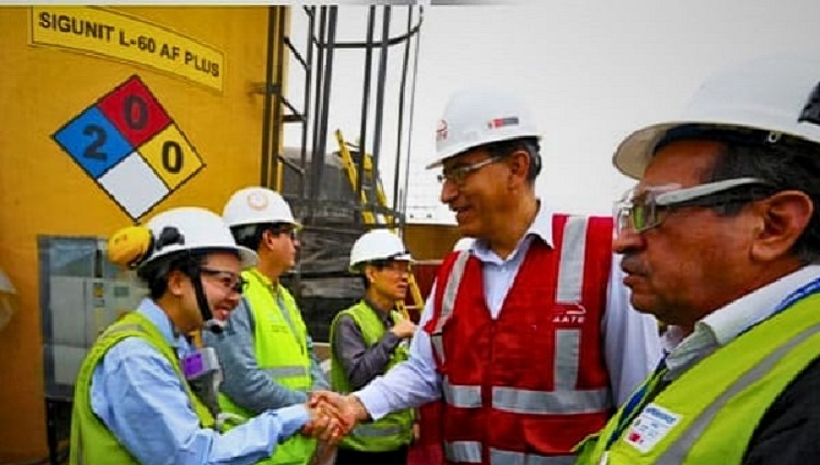 Chinos contrataron con el Estado por S/ 10 mil millones