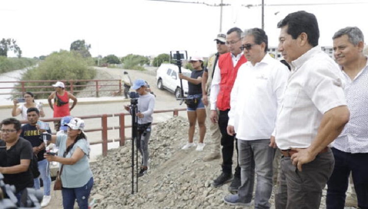 La Libertad: movilizan hacia el norte equipo de auditores de la Contraloría