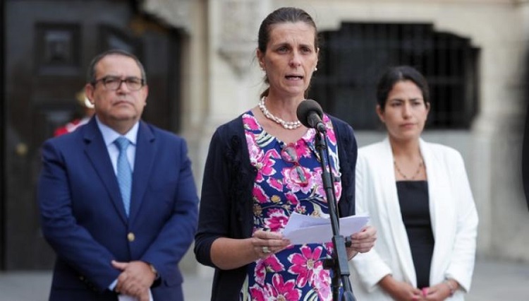 Ministra Pérez de Cuéllar anuncia norma que autoriza compra de módulos de vivienda para damnificados por lluvias
