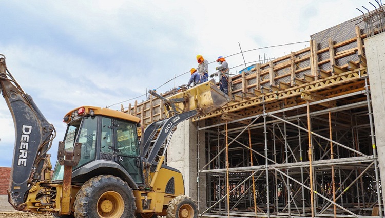 Anuncian shock de inversiones de hasta S/ 1,000 millones para reactivar obras paralizadas