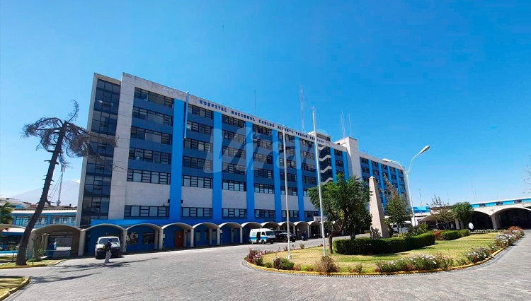 Denuncian corrupción en Essalud
