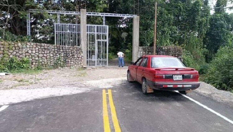 Fiscalía sigue rastro de funcionarios que gastaron S/4,4 millones en carretera que termina en fundo privado en San Martín