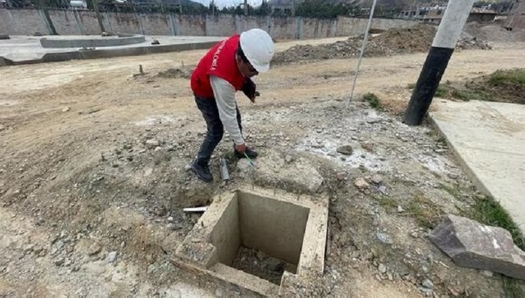Contraloría encuentra que grosor de pista nueva es menor a la que dicta expediente técnico en Huancavelica