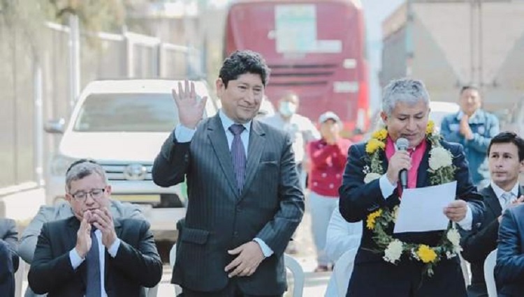Gerente regional Milton Soto renuncia al cargo por escándalo