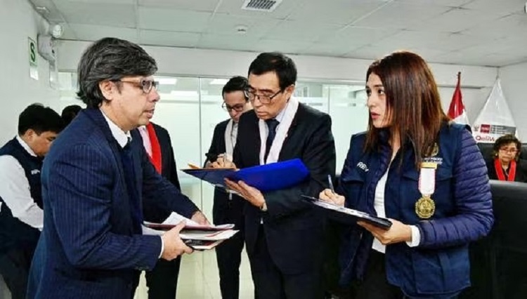 Por presuntas irregularidades: Fiscalía intervino sede de Qali Warma en Surco