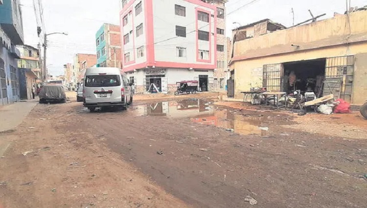 Lambayeque: pistas destruidas y falta de PDU revelan abandono de JLO en los últimos años