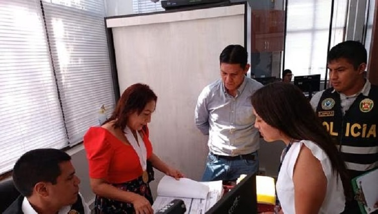 Fiscalía Anticorrupción de Lambayeque interviene comuna de Pimentel