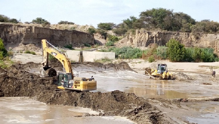 Lambayeque: Reconstrucción con Cambios inicia limpieza y descolmatación del río Reque