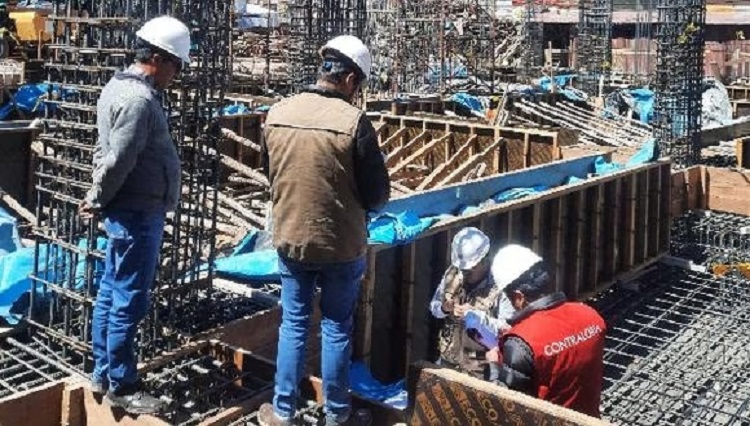Puno: Contraloría alerta sobre riesgos en obra de la Universidad Nacional del Altiplano