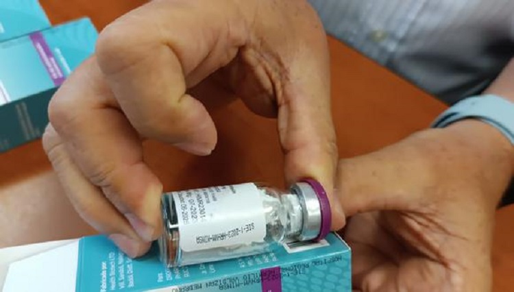 Huánuco: inmovilizan 11 frascos de antibióticos detectados con partículas extrañas