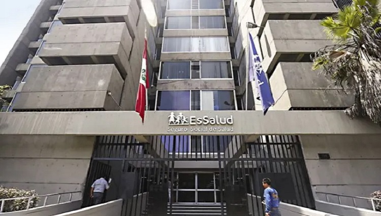 Una sola familia se favoreció con S/154 millones en EsSalud