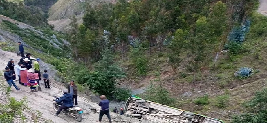 Huacaybamba sin mantenimiento de carreteras en inicio de lluvias