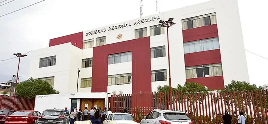Denuncias de corrupción vinculan a funcionarios del Gobierno Regional de Arequipa