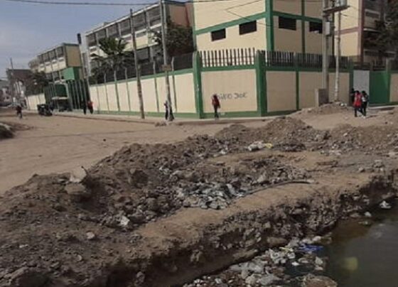 Filtraciones de agua y pagos irregulares en obra de José Leonardo Ortiz