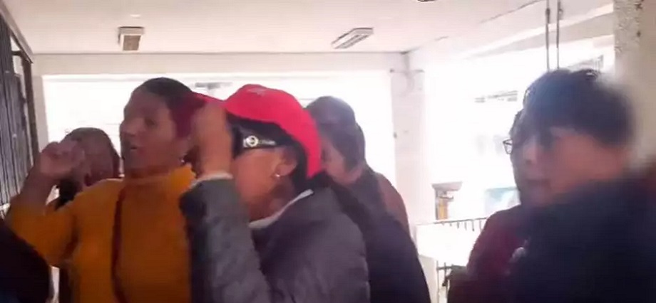 Programa de Vaso de Leche: Beneficiarias denuncian represalias por exigir entrega de insumos