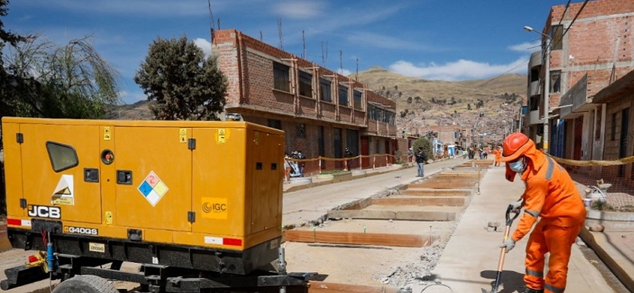 PROINVERSIÓN capacitó y brindó asistencia técnica sobre APP y OxI a 963 entidades públicas en 2023