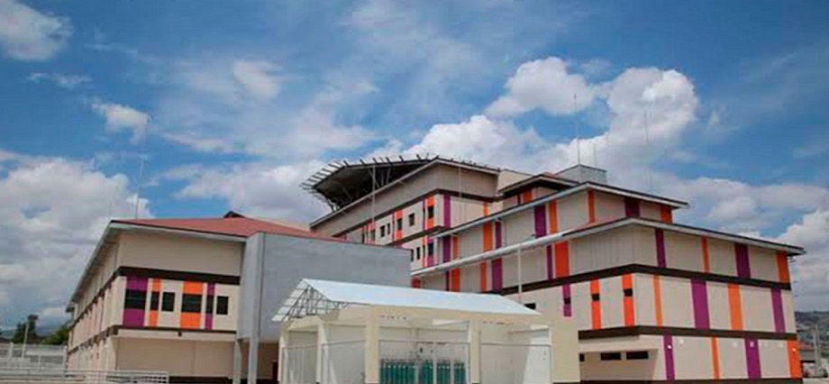 Advierten irregularidades en proceso de licitación en el HRA