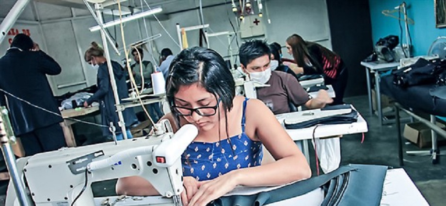 Compra de kits escolares generará 50,000 empleos