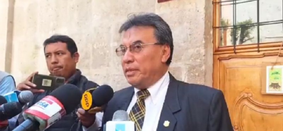 Cuestionan al Gobierno Regional por compra de camionetas para la PNP