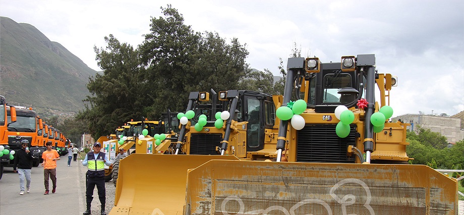 Huánuco: Gobierno Regional recibe maquinaria por 43 millones de soles