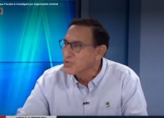 Martín Vizcarra se entera en vivo de que Fiscalía lo investigará por organización criminal
