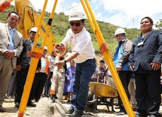 Cajamarca: ministro César Vásquez coloca “primera piedra” del nuevo Centro de Salud La Ramada en Cutervo