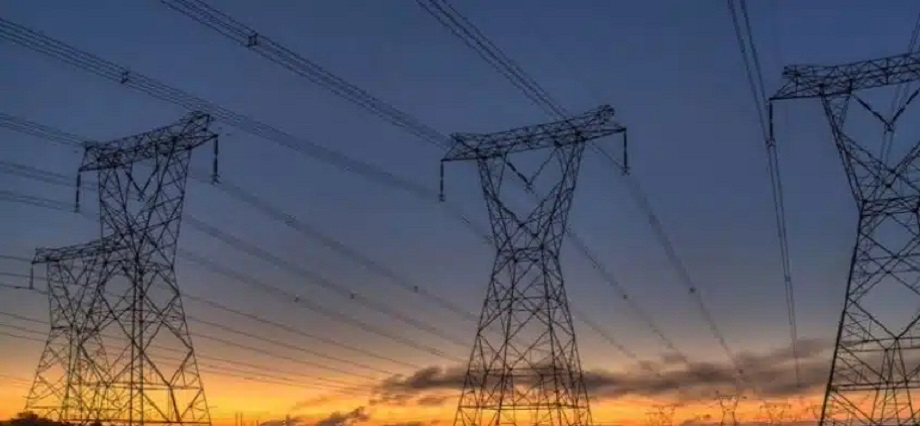 Cinco postores precalifican para concurso de 3 proyectos eléctricos por US$ 329 millones