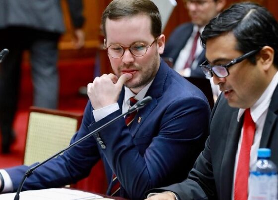 Congresistas debatieron propuesta de dictamen sobre Ley de Contrataciones del Estado