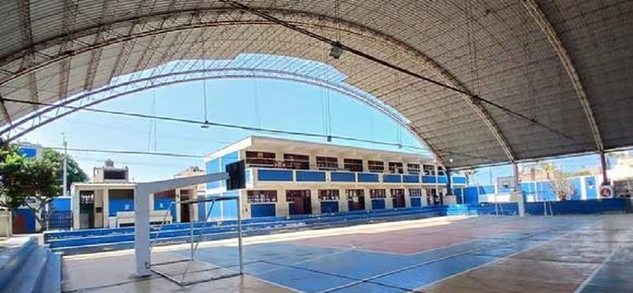 Trujillo: Techo de colegio José Antonio Encinas remodelado en pandemia está deteriorado