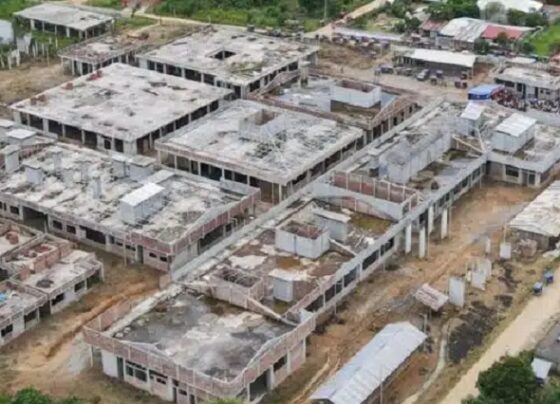 Minsa invertirá S/ 600 millones en 20 establecimientos de salud