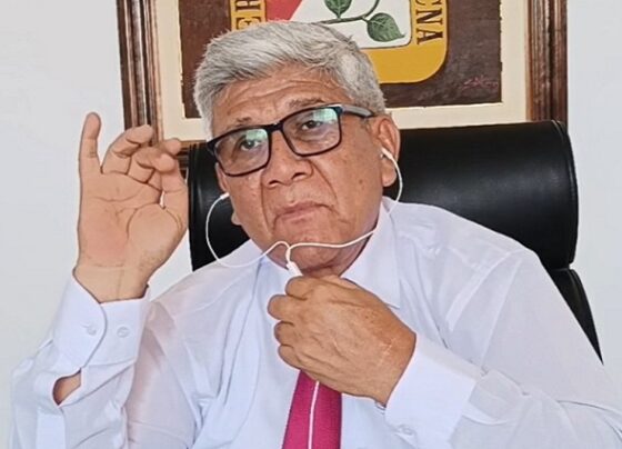 MPT gasta más de S/15 mil en dos celulares de alta gama